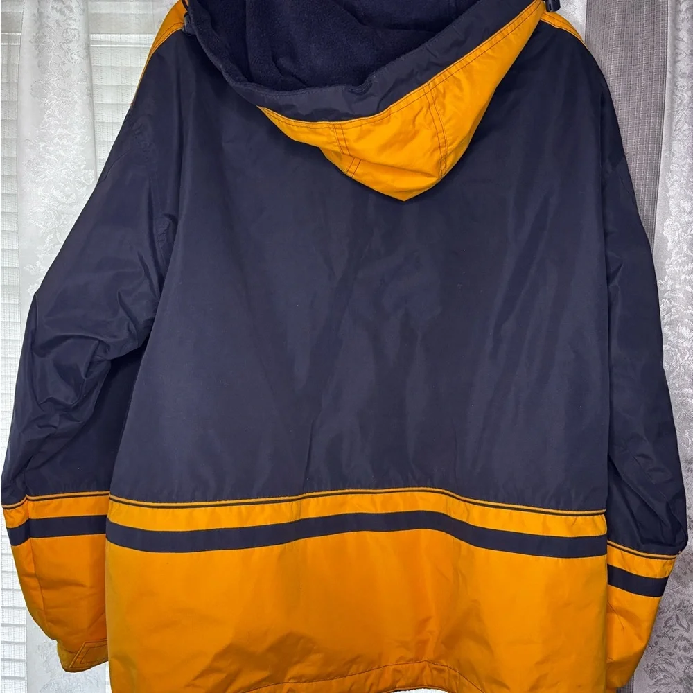 Mount St Helen’s Men's‎ Dual-Tone Performance Jacket reversible
